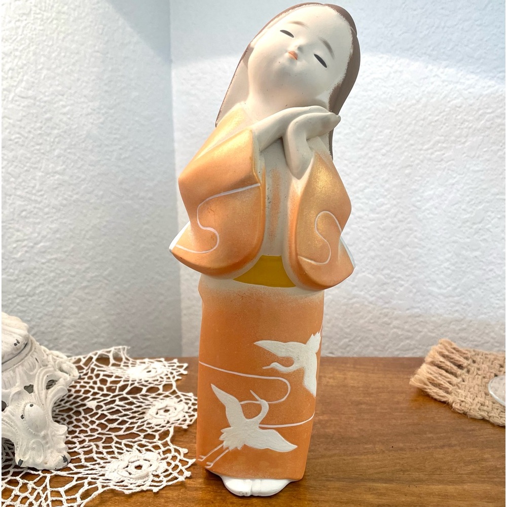 Hakata Ningyo Japanese Traditional Ceramic Vintage Kimono Girl Figurine